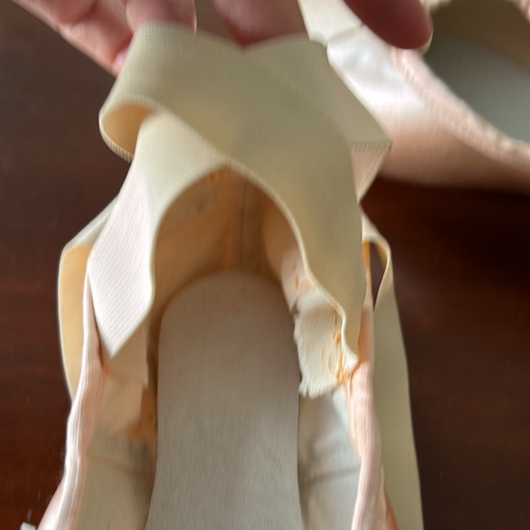 NEW! Suffolk Stellar Ballet Pointe Shoes, Size 6XXX - Picture 3 of 8